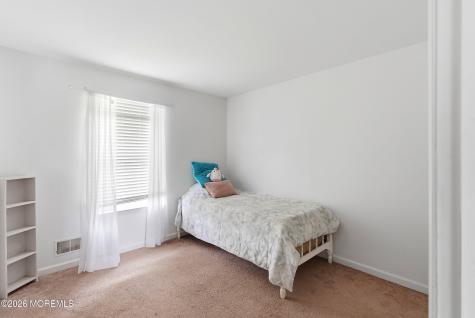 801 Cranberry Road Beachwood NJ 08722
