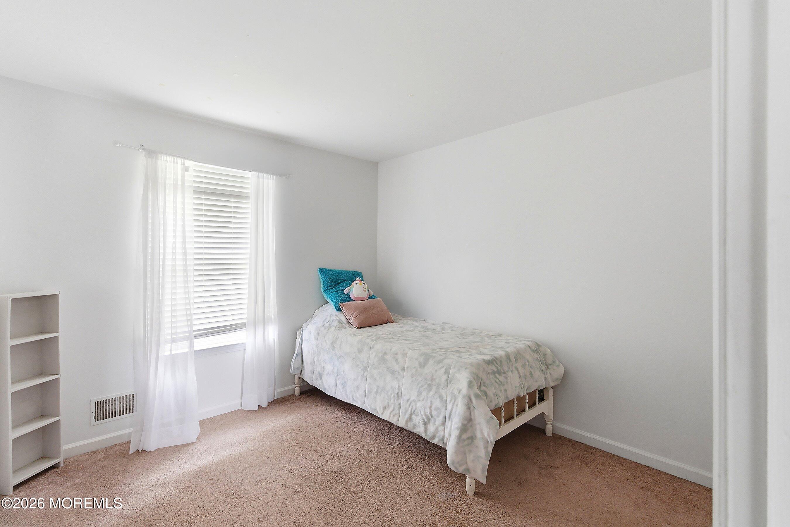 801 Cranberry Road Beachwood NJ 08722