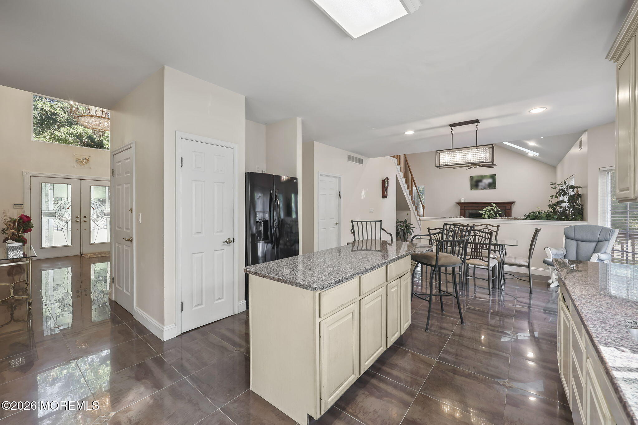 2 Gray Court Manalapan NJ 07726