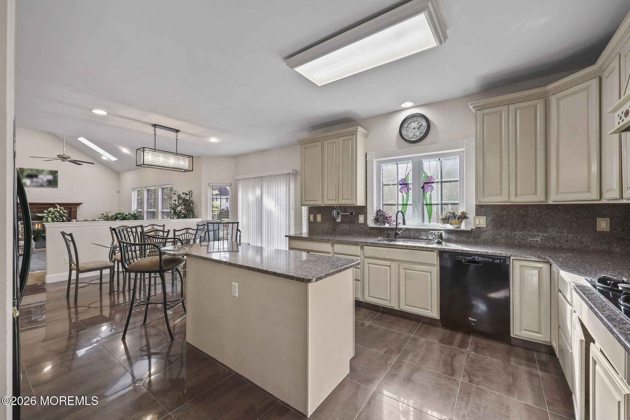 2 Gray Court Manalapan NJ 07726