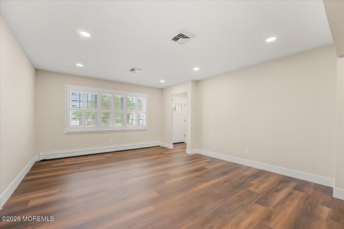 69 Brakenbury Drive Toms River NJ 08757
