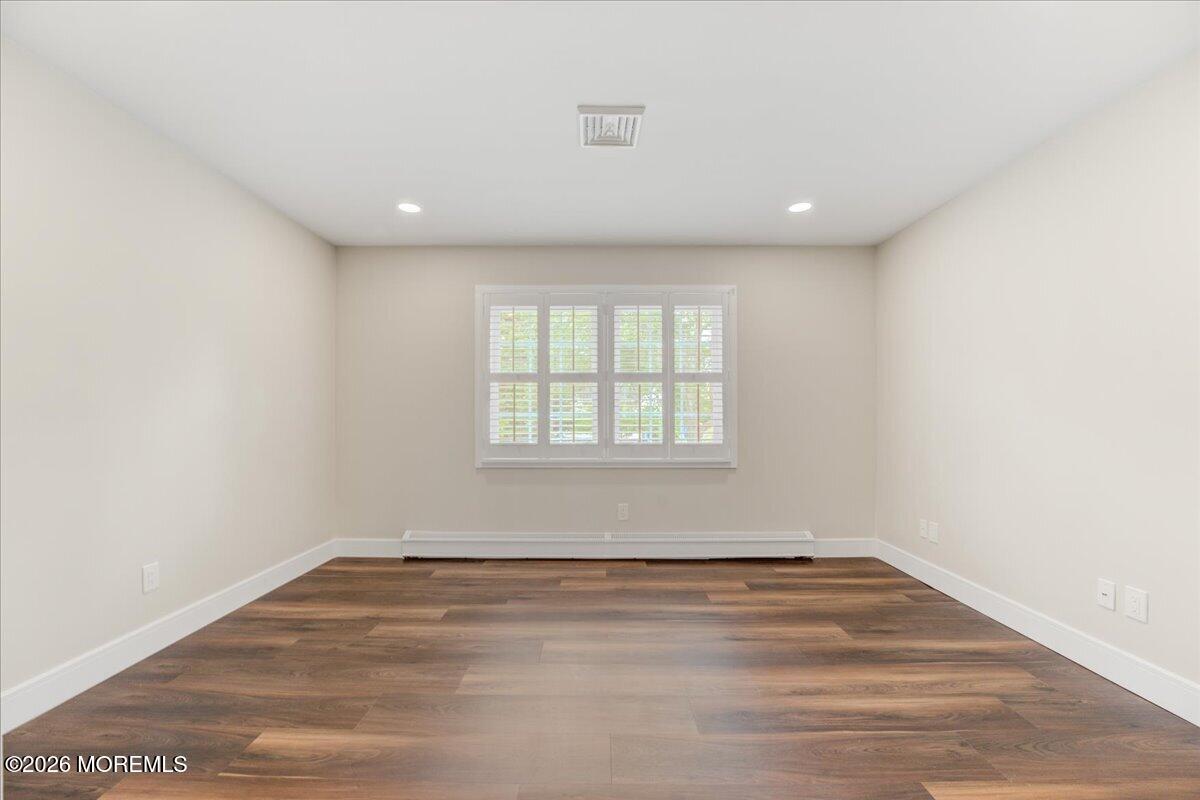69 Brakenbury Drive Toms River NJ 08757