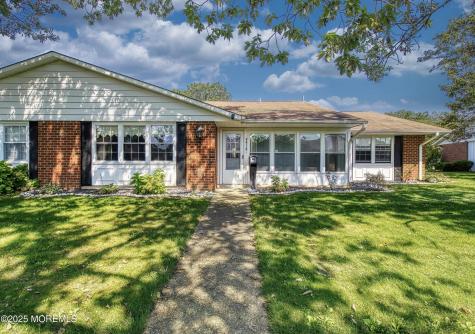 991B Argyll Circle Lakewood NJ 08701