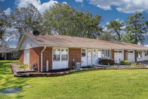991B Argyll Circle Lakewood NJ 08701