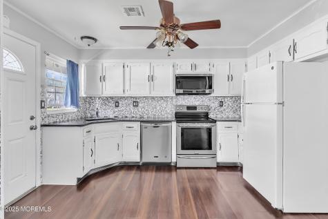 991B Argyll Circle Lakewood NJ 08701