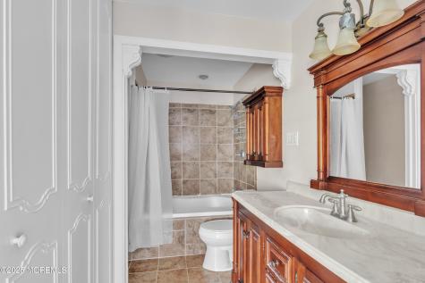991B Argyll Circle Lakewood NJ 08701