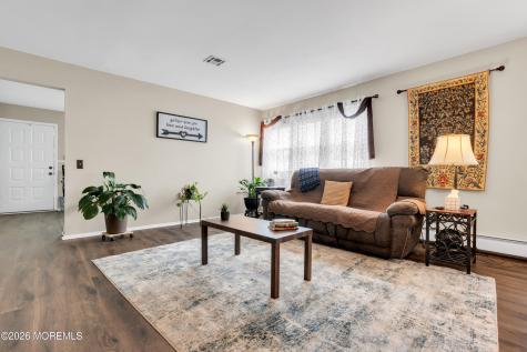 9 Calalou Court Toms River NJ 08757