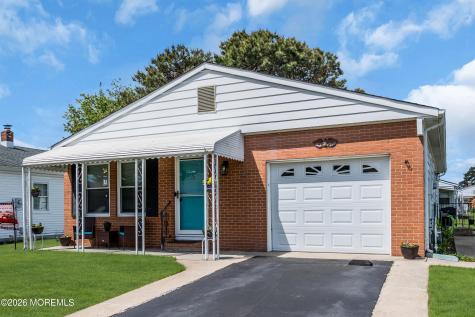 9 Calalou Court Toms River NJ 08757