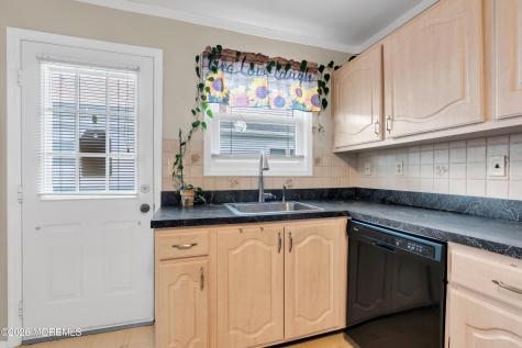 9 Calalou Court Toms River NJ 08757