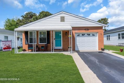 9 Calalou Court Toms River NJ 08757
