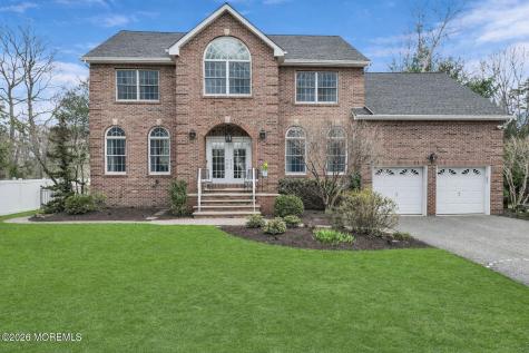 5 Candeub Court Manalapan NJ 07726
