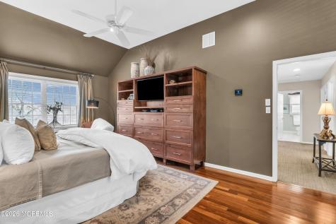 5 Candeub Court Manalapan NJ 07726
