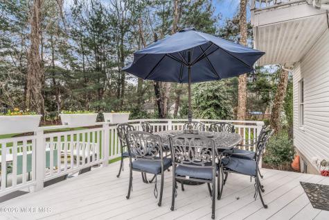 5 Candeub Court Manalapan NJ 07726
