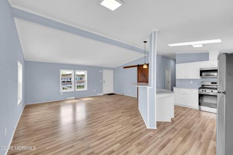 501 Momosa Drive Whiting NJ 08759