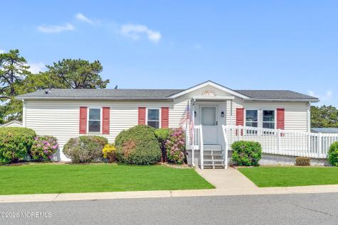 501 Momosa Drive Whiting NJ 08759