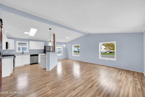 501 Momosa Drive Whiting NJ 08759