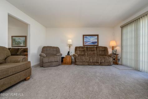21 Catalina Avenue Barnegat NJ 08005