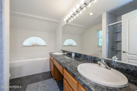21 Catalina Avenue Barnegat NJ 08005