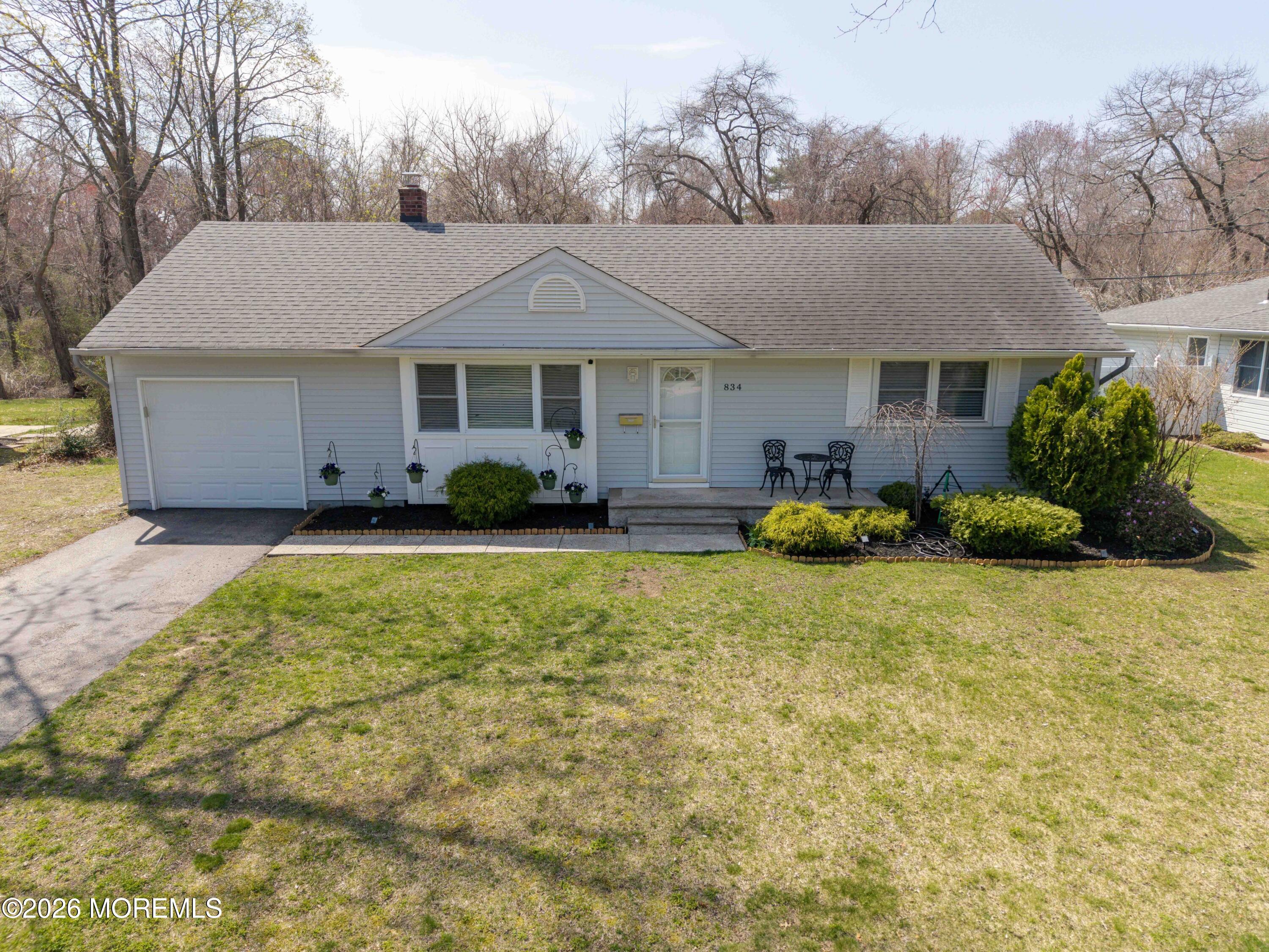 834 Brookside Drive Toms River NJ 08753