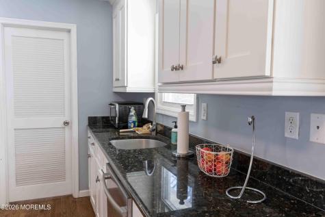 834 Brookside Drive Toms River NJ 08753