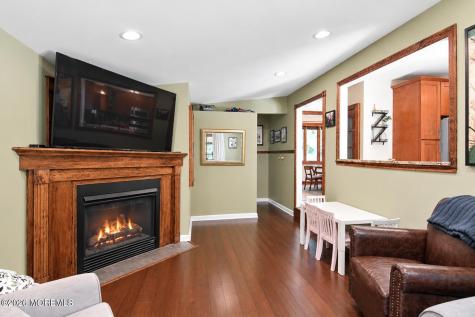 234 Parkview Terrace Lincroft NJ 07738