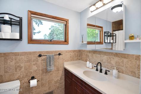 234 Parkview Terrace Lincroft NJ 07738
