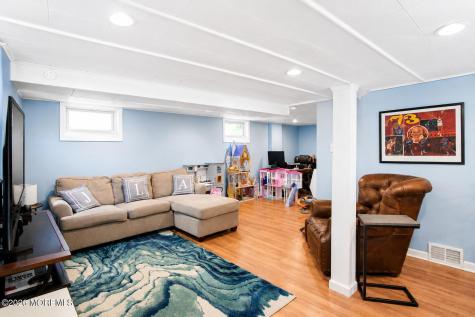 234 Parkview Terrace Lincroft NJ 07738