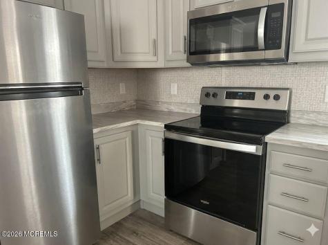 10 Muskrat Place Whiting NJ 08759