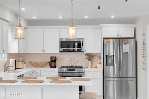 105 W Channel Way Lavallette NJ 08735