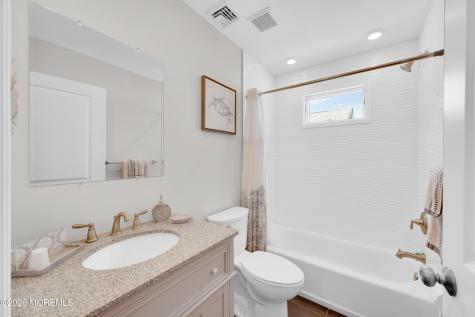 105 W Channel Way Lavallette NJ 08735