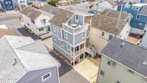 105 W Channel Way Lavallette NJ 08735
