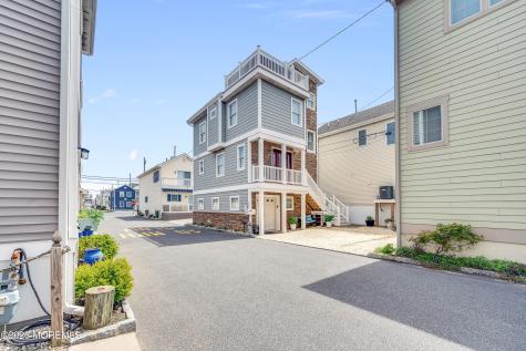 105 W Channel Way Lavallette NJ 08735
