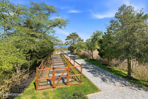 191 Knoll Crest Avenue Brick NJ 08723