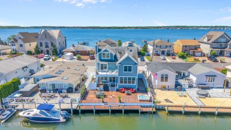 226 Bay Stream Drive Toms River NJ 08753