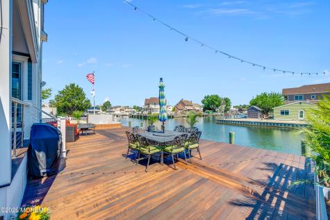 226 Bay Stream Drive Toms River NJ 08753