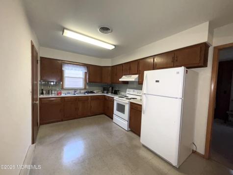 40 Whitmore Drive Toms River NJ 08757
