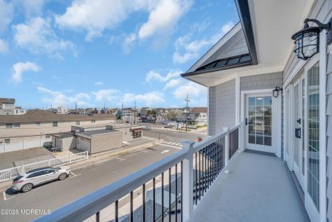 103 5th Avenue Ortley Beach NJ 08751
