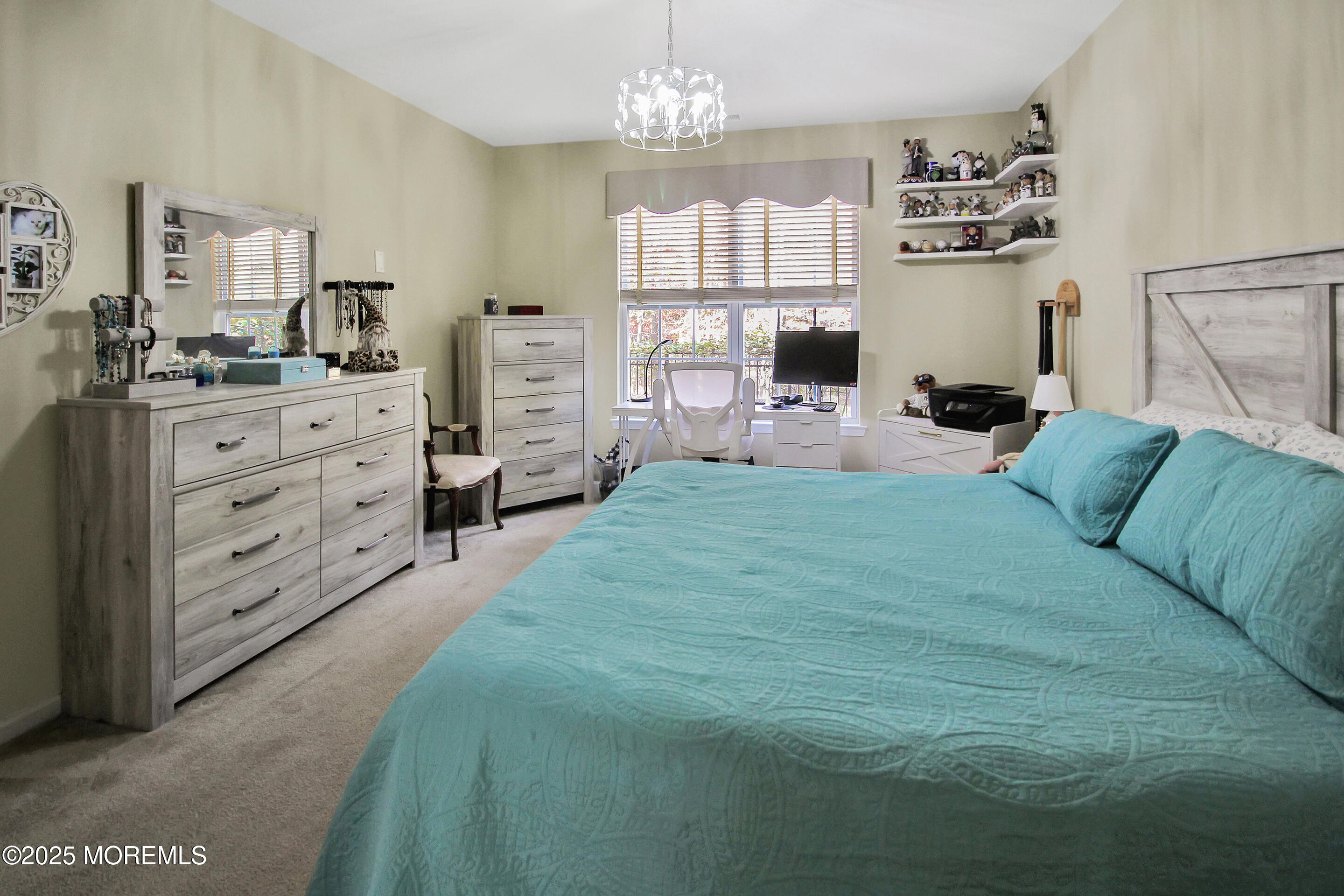 713 Amy Court Lakewood NJ 08701