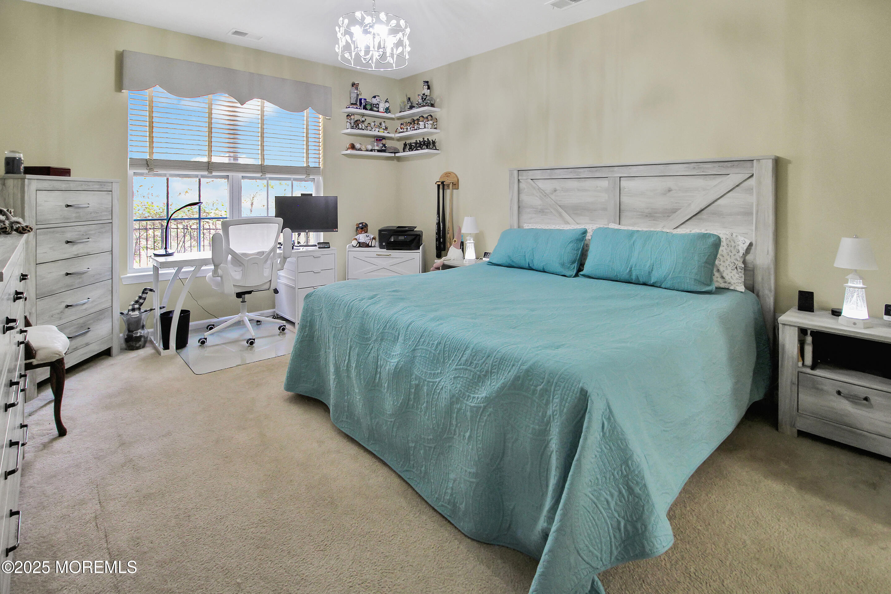 713 Amy Court Lakewood NJ 08701