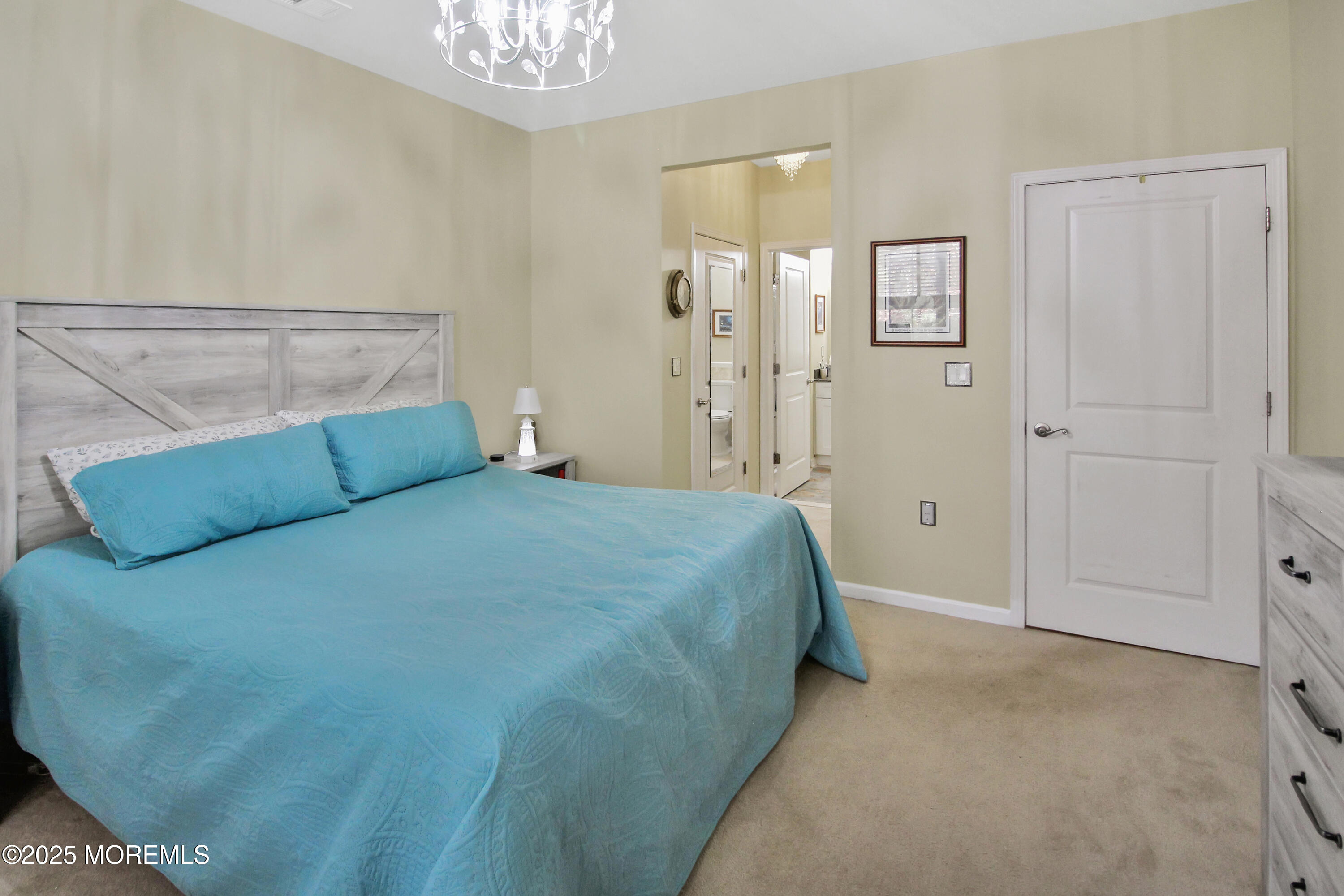 713 Amy Court Lakewood NJ 08701