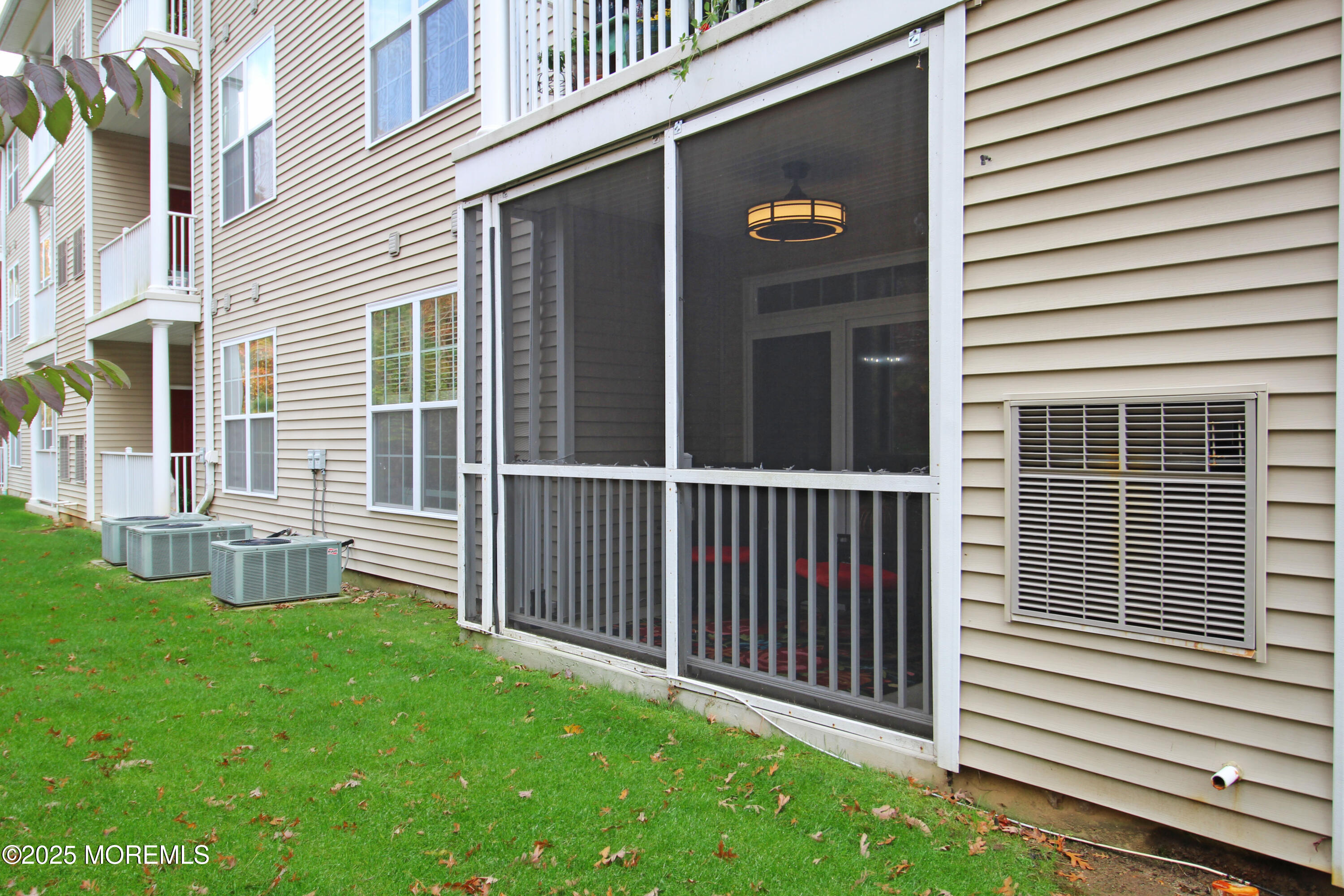 713 Amy Court Lakewood NJ 08701