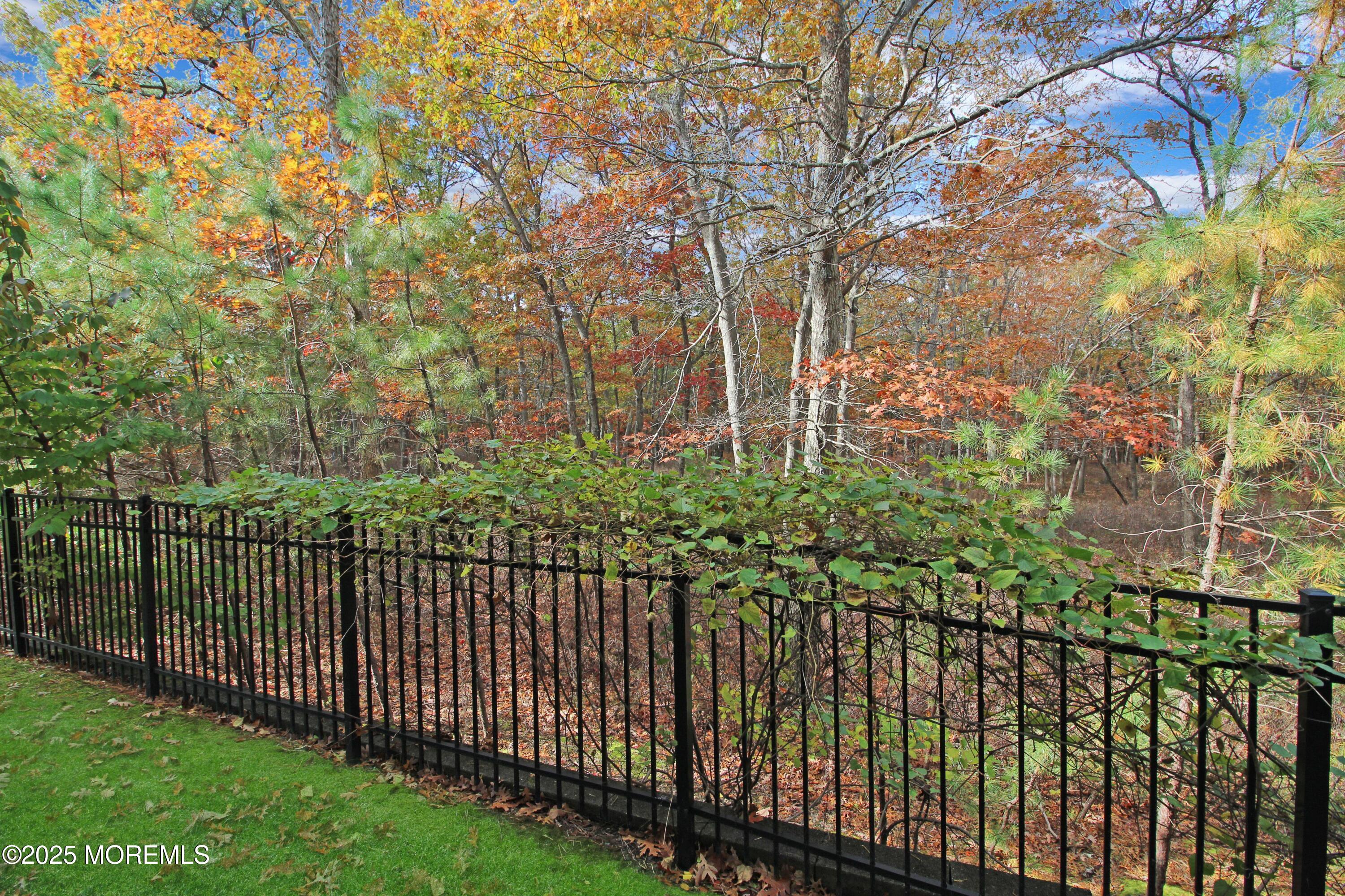 713 Amy Court Lakewood NJ 08701