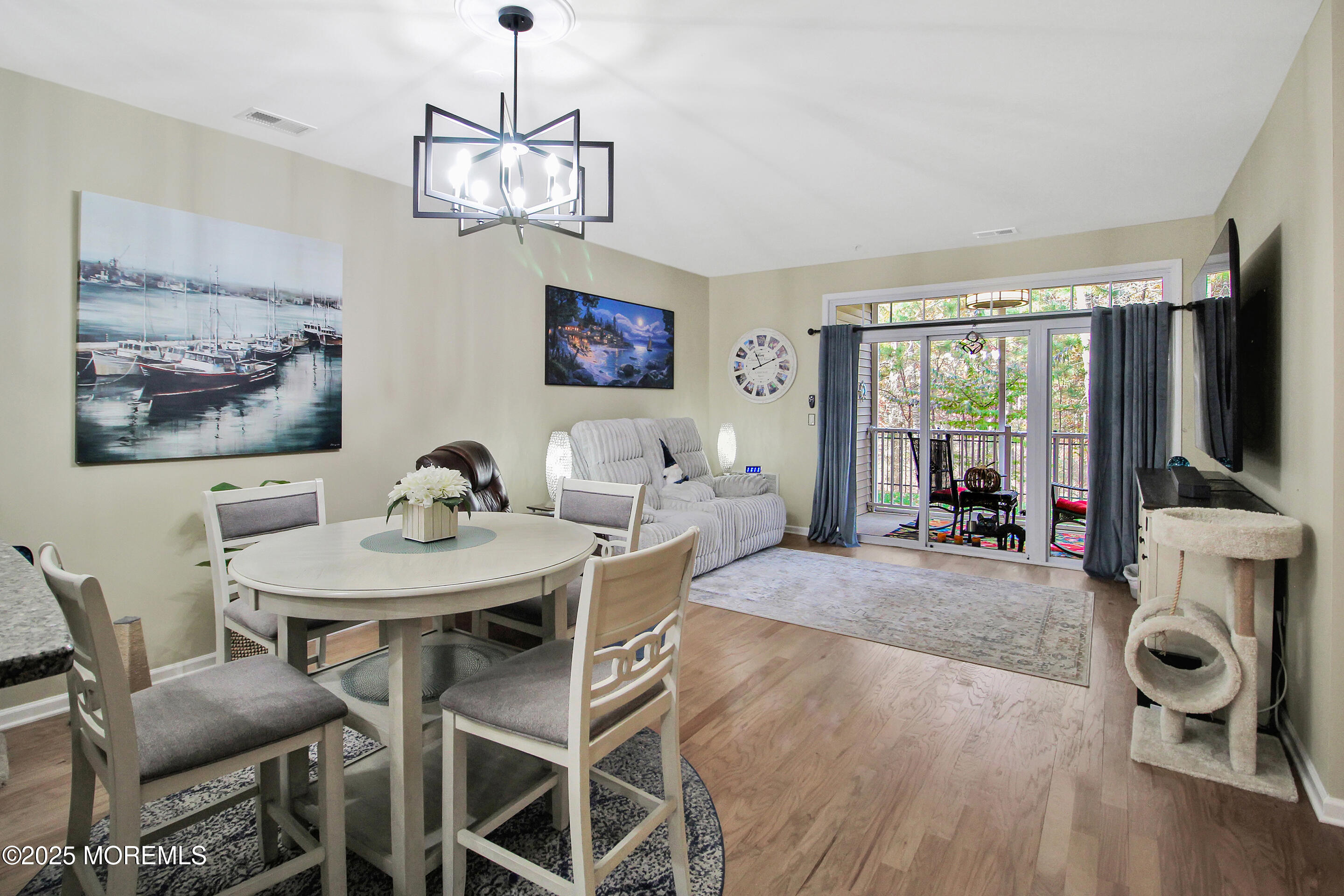 713 Amy Court Lakewood NJ 08701