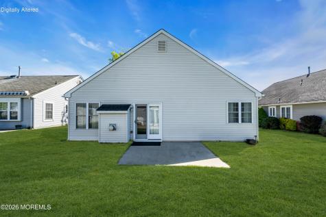 18 Grosunor Court Jackson NJ 08527