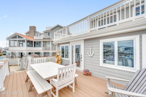 76 Jennie Drive Manahawkin NJ 08050