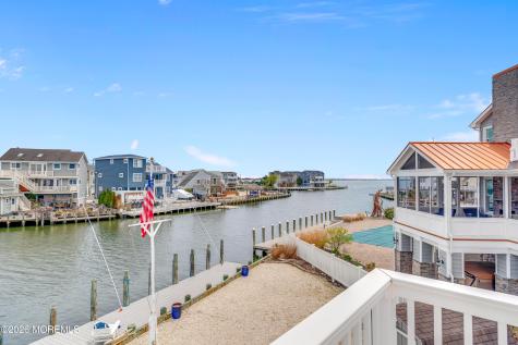 76 Jennie Drive Manahawkin NJ 08050
