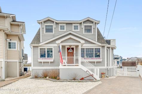 76 Jennie Drive Manahawkin NJ 08050