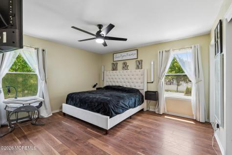 21 Cherry Bend Drive N Howell NJ 07731