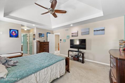 25 Columbus Avenue Cliffwood NJ 07721