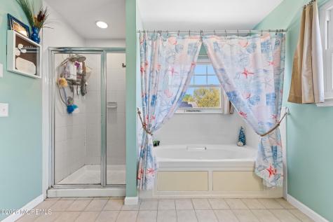 25 Columbus Avenue Cliffwood NJ 07721